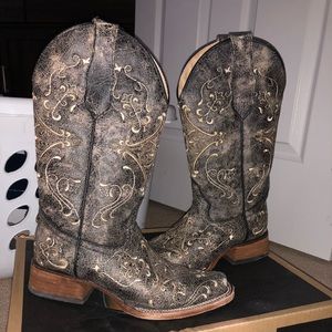 Circle G size 6 cowboy boots, MINT CONDITION